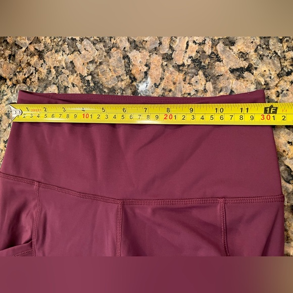 Like New Banana Republic high rise workout leggings - Picture 5 of 6